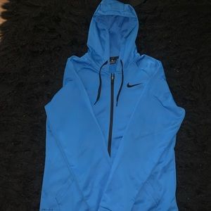 Men’s medium Nike zip up jacket